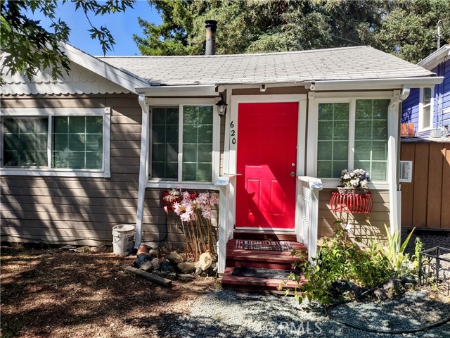 600 6th Street, Lakeport CA: https://media.crmls.org/medias/4e56ac19-96cd-4c8a-bc4b-5300deddfb98.jpg