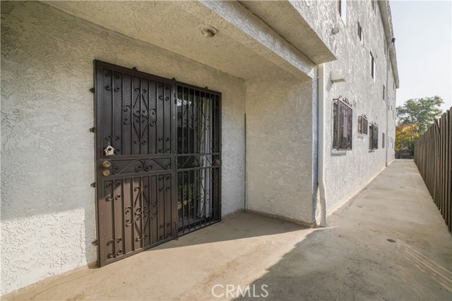 Detail Gallery Image 20 of 28 For 635 E Elmwood Ave #102,  Burbank,  CA 91501 - 2 Beds | 2 Baths