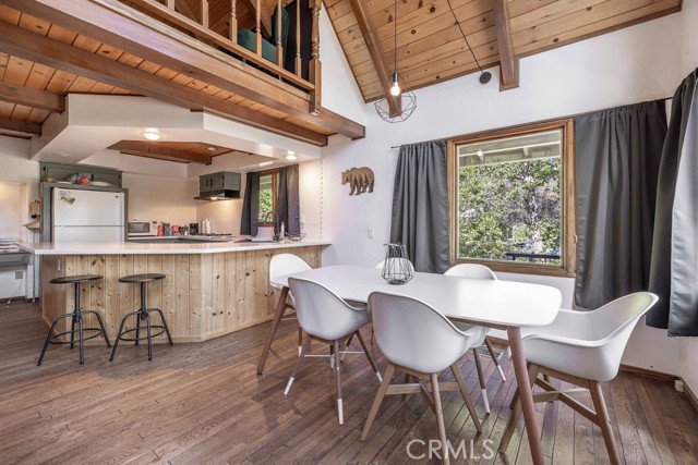 Detail Gallery Image 14 of 43 For 721 Bear Mountain Rd, Big Bear City,  CA 92314 - 3 Beds | 2/1 Baths