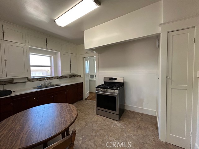 Detail Gallery Image 25 of 51 For 405 N a St, Madera,  CA 93638 - 4 Beds | 1 Baths