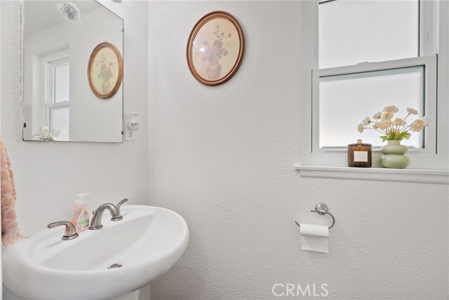 16208 Heathfield Drive, Whittier CA: https://media.crmls.org/medias/4e595d5b-c3b4-43d5-aba9-fe815e8778c6.jpg
