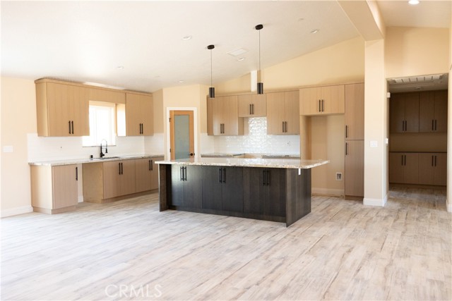 17963 Catalpa Street, Hesperia CA: https://media.crmls.org/medias/4e5a66b7-940d-42a0-b153-566a202a2164.jpg