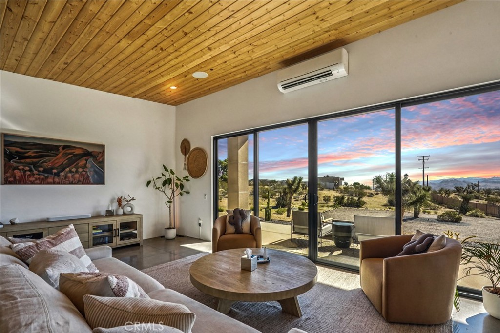 MLS #OC25234362 image #3