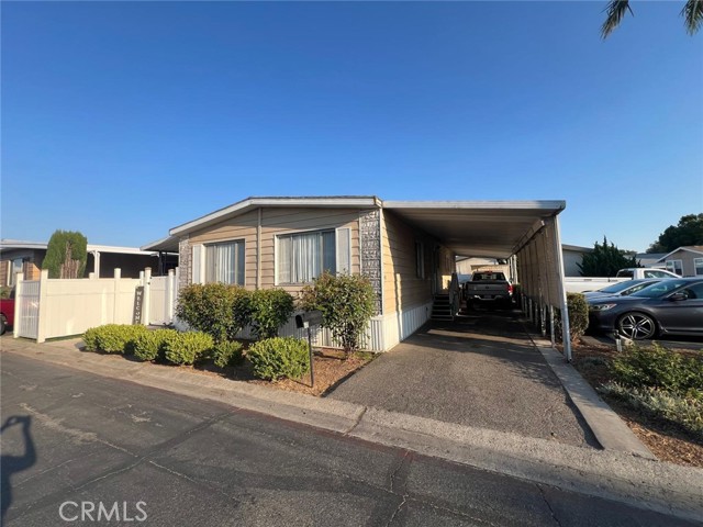 Detail Gallery Image 3 of 34 For 201 W Collins Ave #40,  Orange,  CA 92867 - 2 Beds | 2 Baths