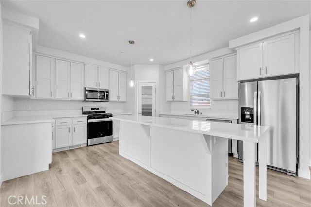 Detail Gallery Image 32 of 43 For 18864 Boulder Ave, Riverside,  CA 92508 - 4 Beds | 2 Baths