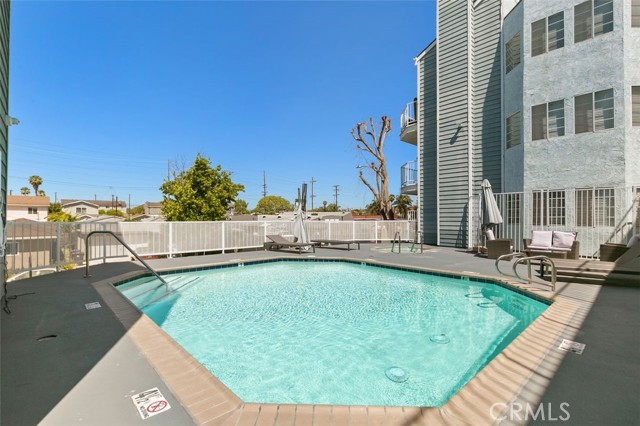 Detail Gallery Image 37 of 42 For 1100 Euclid Ave #108,  Long Beach,  CA 90804 - 2 Beds | 2 Baths