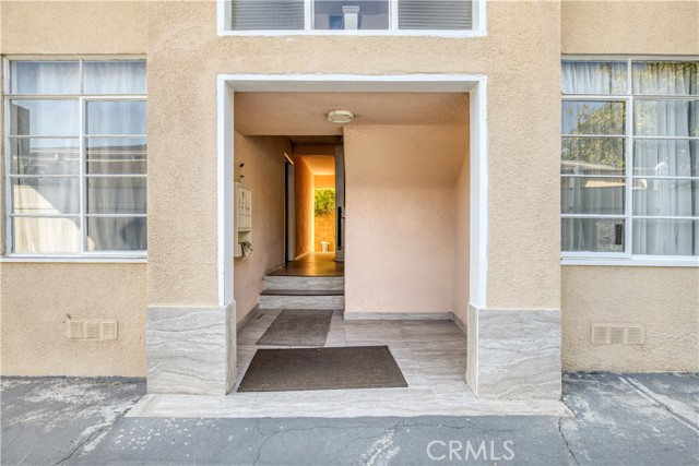 Detail Gallery Image 8 of 18 For 419 Salem St, Glendale,  CA 91203 - – Beds | – Baths