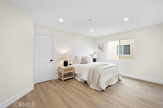 Detail Gallery Image 38 of 62 For 17 Rhode Island, Irvine,  CA 92606 - 5 Beds | 3 Baths