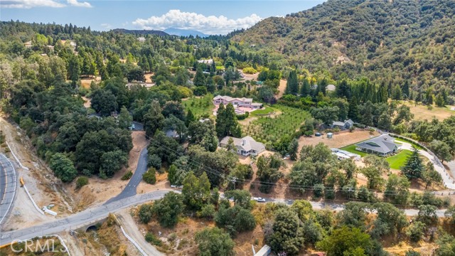 Image 59 of 66 For 39065 Oak Glen Road