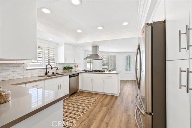 2006 Warfield Avenue, Redondo Beach, California 90278, 3 Bedrooms Bedrooms, ,2 BathroomsBathrooms,Residential,Sold,Warfield,SB21179490