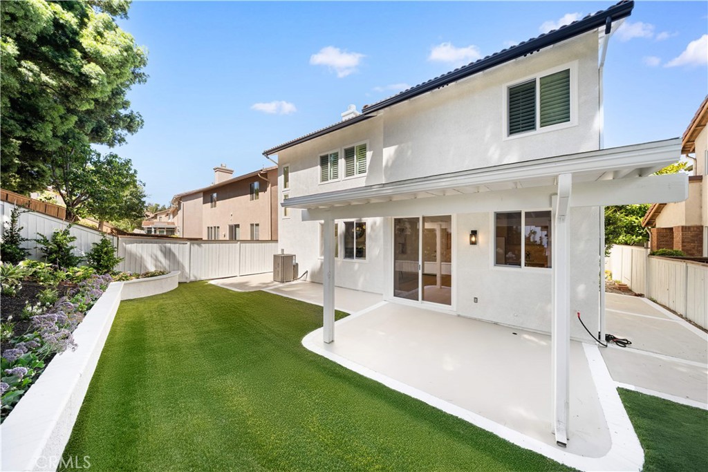 MLS #OC25275934 image #25