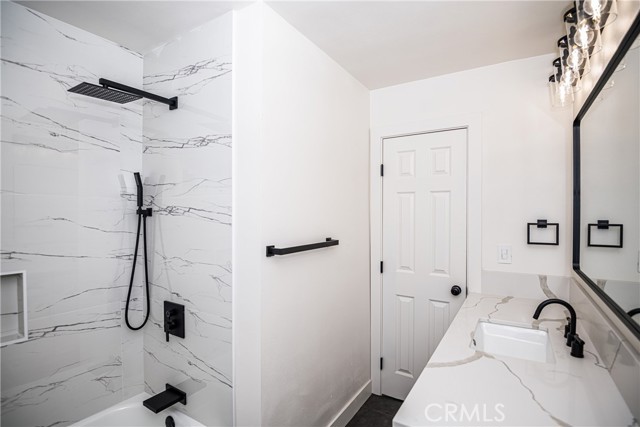 2983 N Alameda Avenue, San Bernardino CA: https://media.crmls.org/medias/4e5e945b-f659-46d8-97c6-9b3f0d71315d.jpg