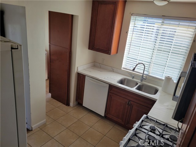 Detail Gallery Image 17 of 34 For 1220 E 121st, Los Angeles,  CA 90059 - 3 Beds | 1 Baths