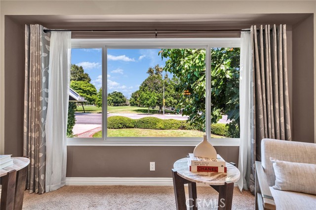 651 N Sunnyslope Avenue, Pasadena CA: https://media.crmls.org/medias/4e5f4b83-88bb-4a6d-8a9f-5e3755ab6cf0.jpg