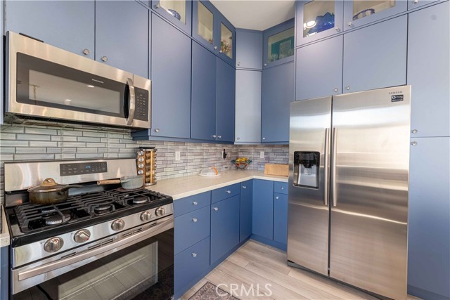 Detail Gallery Image 8 of 27 For 5414 Lake Crest Dr #B,  Agoura Hills,  CA 91301 - 2 Beds | 2 Baths