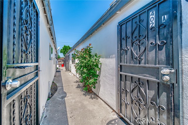 Detail Gallery Image 9 of 14 For 326 N Susan St, Santa Ana,  CA 92703 - – Beds | – Baths