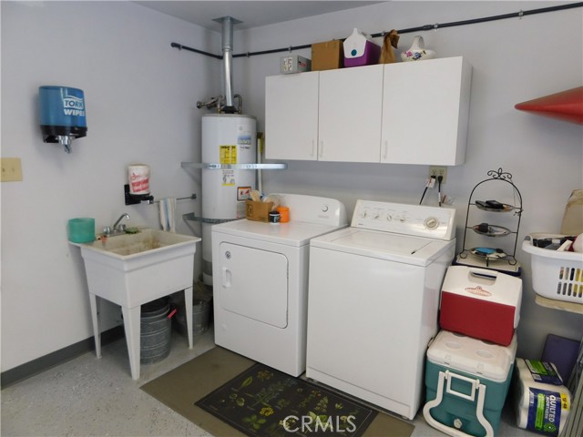 36976 SYCAMORE Drive, Mountain Home Village CA: https://media.crmls.org/medias/4e62412f-d8d2-46e8-b231-5b07fff0fb06.jpg