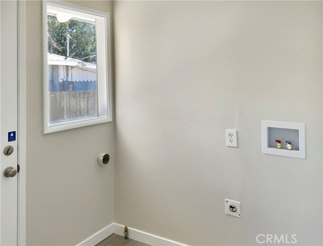 Detail Gallery Image 10 of 19 For 2772 N Berkeley Ave, San Bernardino,  CA 92405 - 2 Beds | 1 Baths