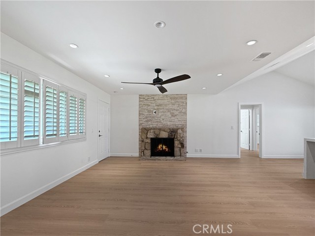 Detail Gallery Image 3 of 34 For 2815 E Coolidge, Orange,  CA 92867 - 5 Beds | 2 Baths