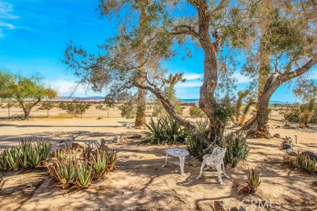 Detail Gallery Image 21 of 27 For 71853 Cove View Rd, Twentynine Palms,  CA 92277 - 4 Beds | 2 Baths