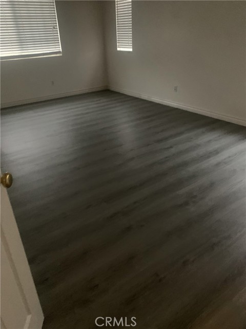 27410 Barcelona, Corona CA: https://media.crmls.org/medias/4e63e79d-3d50-4df0-86f3-375d584b3ec1.jpg