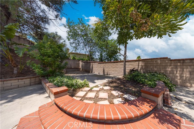 Image 33 of 42 For 621 Foxhaven Place