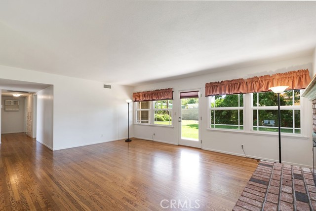Detail Gallery Image 11 of 44 For 338 S La Serena Dr, West Covina,  CA 91791 - 4 Beds | 4/1 Baths