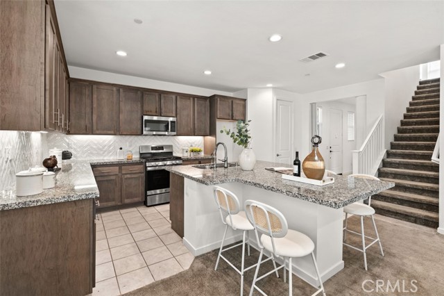 Detail Gallery Image 15 of 36 For 2969 E Merritt Paseo, Ontario,  CA 91761 - 4 Beds | 3 Baths