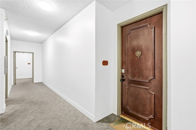 Detail Gallery Image 8 of 54 For 17711 Margate St #103,  Encino,  CA 91316 - 2 Beds | 1/1 Baths