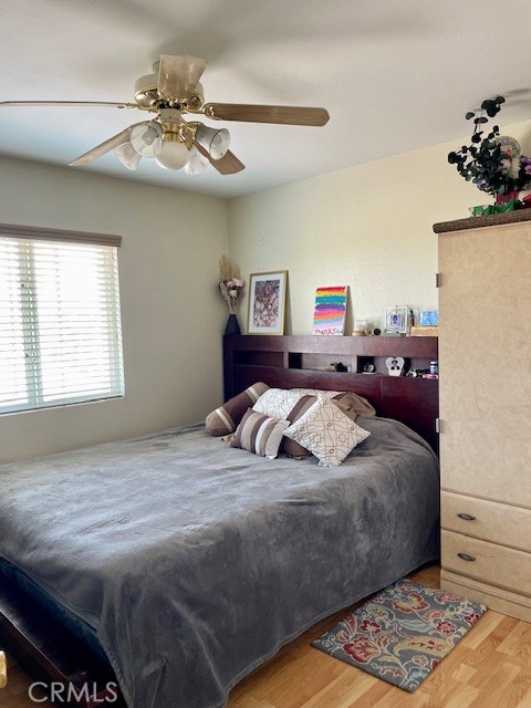 Detail Gallery Image 17 of 26 For 1124 E Avenue K14, Lancaster,  CA 93535 - 4 Beds | 3 Baths