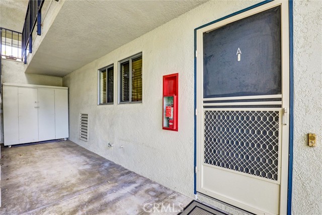 Detail Gallery Image 4 of 31 For 2327 via Mariposa West a,  Laguna Woods,  CA 92637 - 2 Beds | 2 Baths