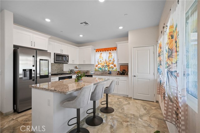 13876 Vantage Street, Moreno Valley CA: https://media.crmls.org/medias/4e66cc70-aec9-4bca-a7f8-8ee41cdd342a.jpg