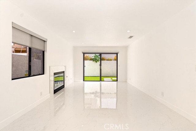 510 Francisca Avenue, Redondo Beach, California 90277, 3 Bedrooms Bedrooms, ,2 BathroomsBathrooms,Residential,For Sale,Francisca,SB26080599