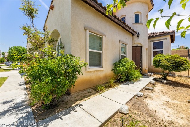 Detail Gallery Image 4 of 47 For 4832 Stargazer Pl, Palmdale,  CA 93552 - 5 Beds | 3 Baths