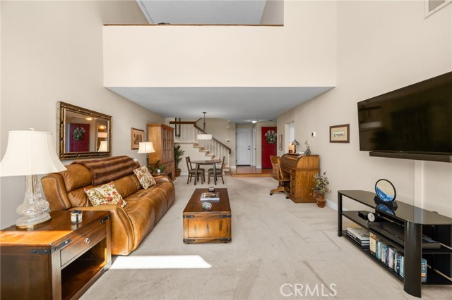 Image 4 of 23 For 22312 Summit Hill Drive 41