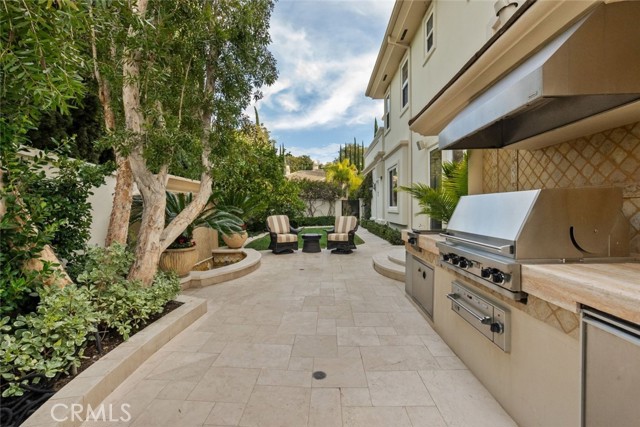 3724 Winford Drive, Tarzana CA: https://media.crmls.org/medias/4e68c9c9-eb7d-4025-bfdf-6da96674a5ad.jpg