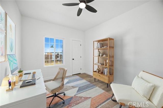 594 W 10th Street, San Bernardino CA: https://media.crmls.org/medias/4e68cb53-ba6d-4b15-a0c3-d83e4ac05235.jpg