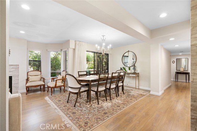 236 N Louise Street, Glendale CA: https://media.crmls.org/medias/4e697cbf-a6b2-482d-b6c3-b977c462dbde.jpg