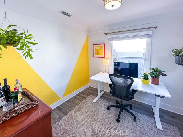 Detail Gallery Image 13 of 71 For 1927 W 84th Pl, Los Angeles,  CA 90047 - 3 Beds | 2 Baths