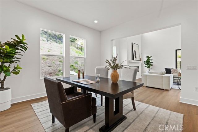 29961 W Corte Temprano, Valencia CA: https://media.crmls.org/medias/4e6bad2d-eec3-4fbc-b6b7-e9bf64b24e35.jpg