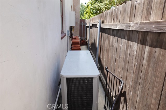 430 Sonora Avenue, Glendale CA: https://media.crmls.org/medias/4e6bb9e2-eedb-4280-85e7-1fc883254fd3.jpg