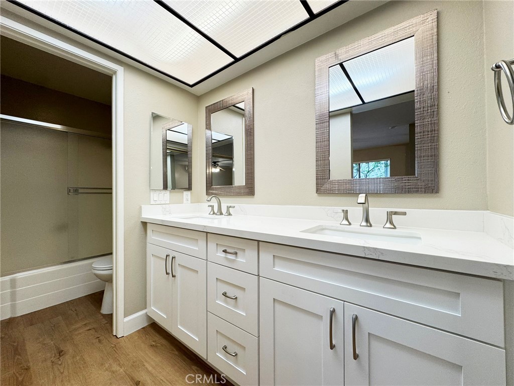 MLS #OC25246722 image #26