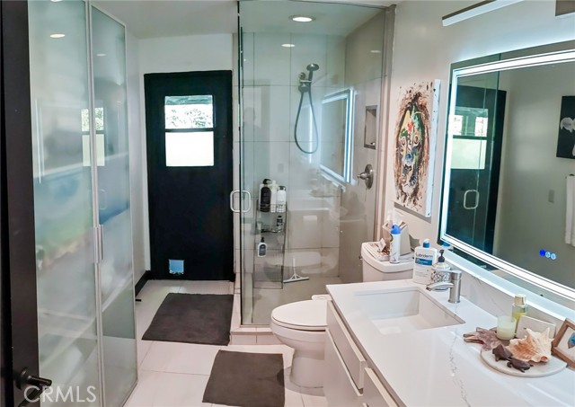 951 N Camino Condor, Palm Springs CA: https://media.crmls.org/medias/4e6d51b0-0117-42f3-b27d-0e0b518d1448.jpg