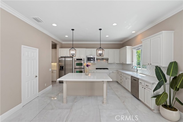 Detail Gallery Image 19 of 75 For 8851 Soothing Ct, Corona,  CA 92883 - 4 Beds | 3 Baths