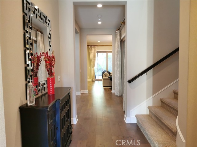 Detail Gallery Image 2 of 37 For 16 Branding Iron, Irvine,  CA 92602 - 4 Beds | 4/1 Baths