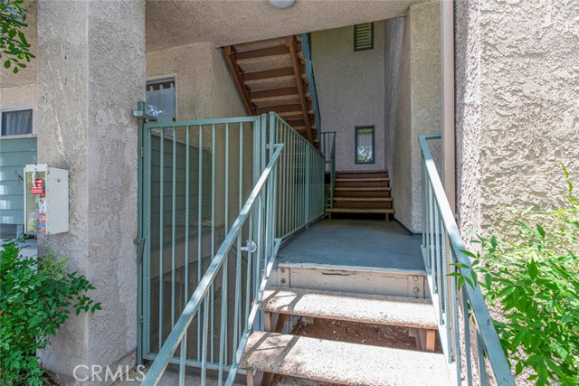 Detail Gallery Image 11 of 29 For 13100 Bromont Ave #8,  Sylmar,  CA 91342 - 2 Beds | 1 Baths