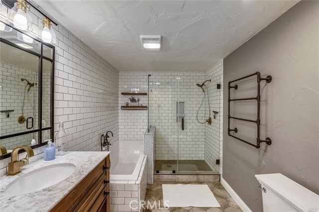 Detail Gallery Image 20 of 36 For 9 El Camino Real, Vallejo,  CA 94590 - 3 Beds | 3 Baths