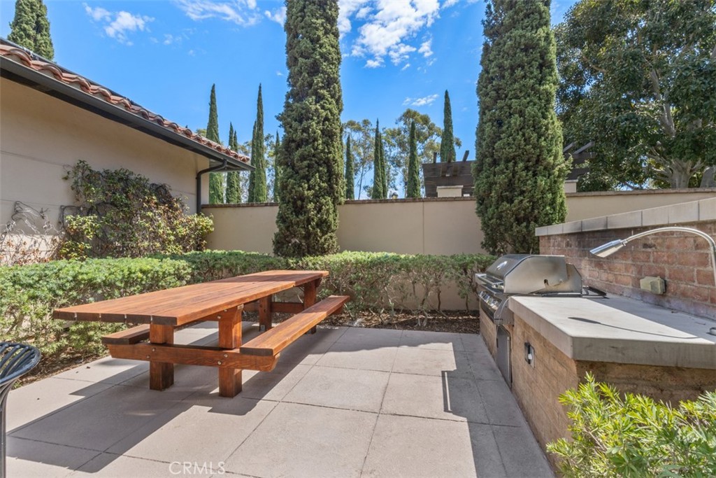 4e71c6d0 4c3f 4b7a Ba34 D7f640a93c62