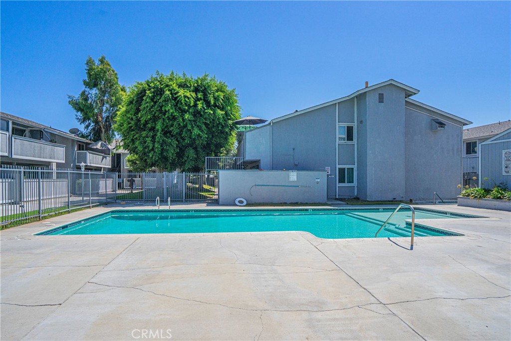 4e724270 76c9 41ae 9e1a 5951d8401fbe