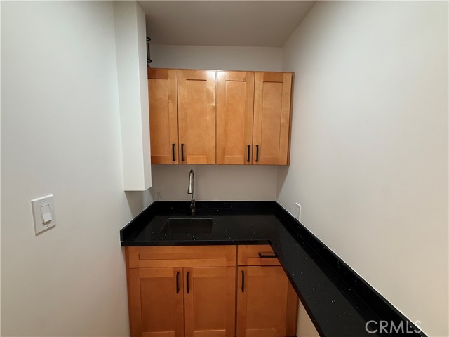  Commercial for Sale in Sun Valley, California